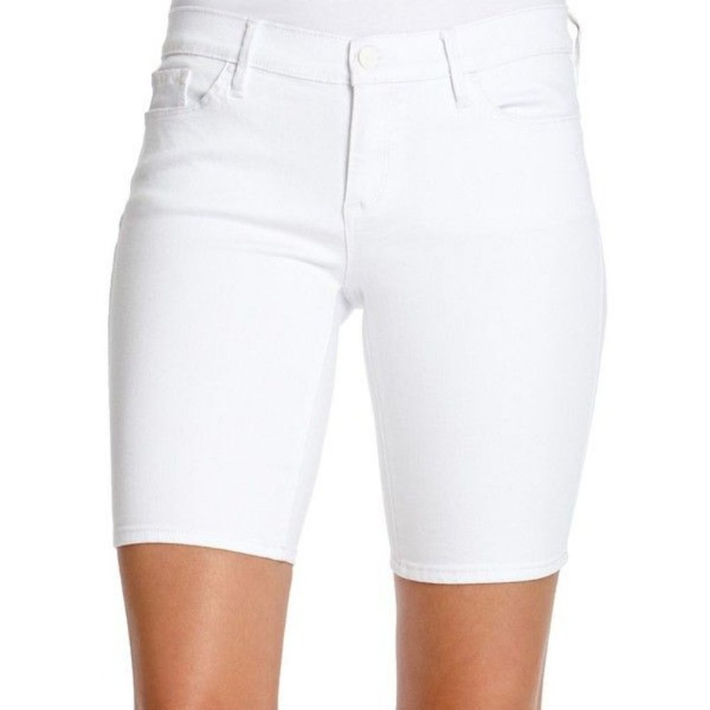 Dark Blue Denim Maxell Bermuda Shorts Size 30 (White Colour Shown)